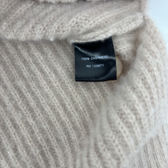 NakedCashmere 100% Cashmere Nude Pink Cardigan Sweater Women's 2X Button Up - Picture 4 of 8